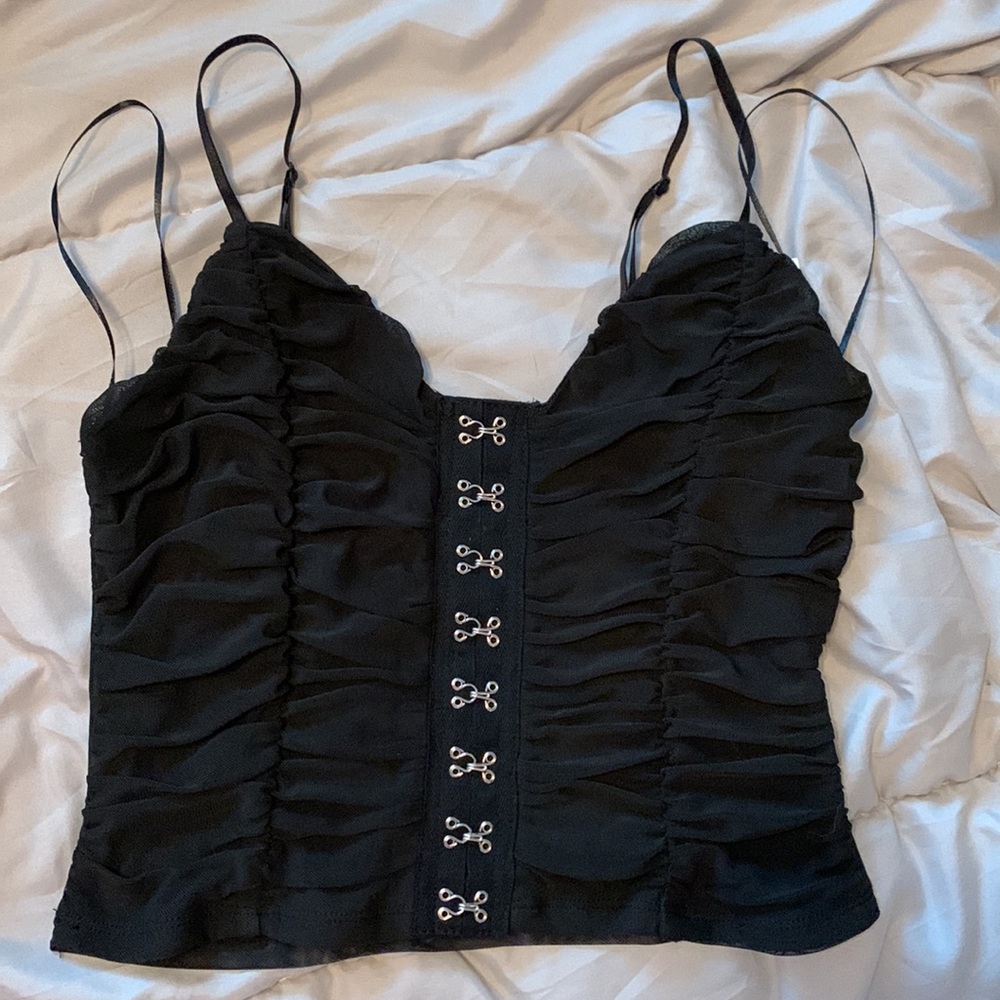 Madi mase top